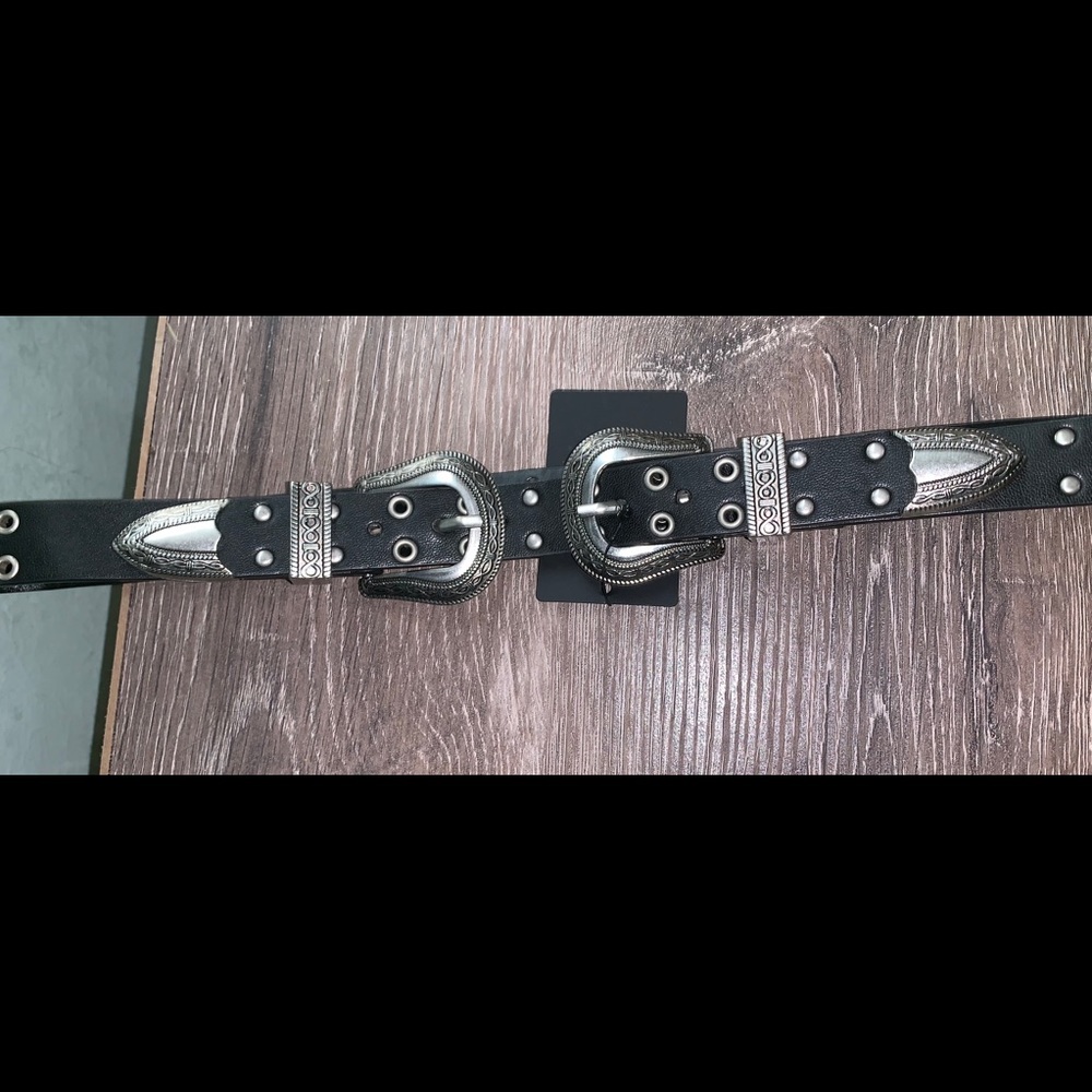 Double Buckle Adjustable Belt